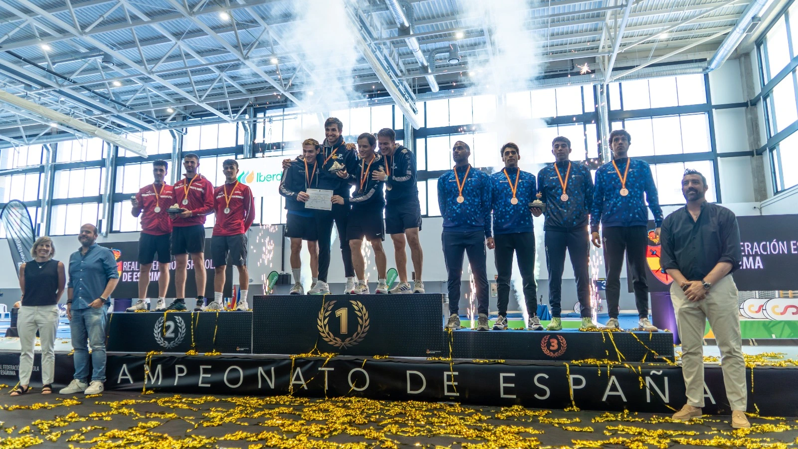 Podio de espada masculina por equipos, Campeonato de España 2026 — Club Esgrima Pozuelo
