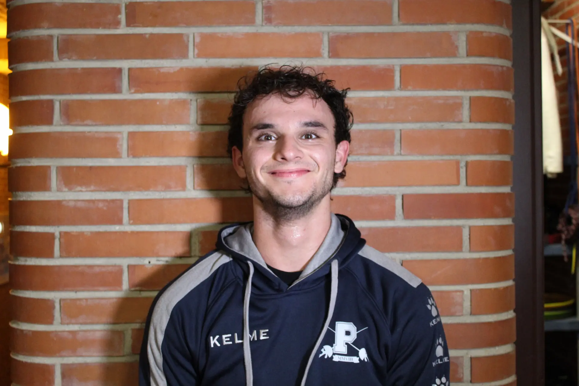 Alberto Luque, Administrativo